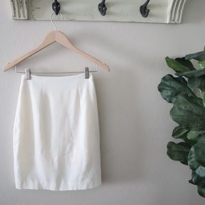 🦋 3 for $30 🦋 Vintage skirt